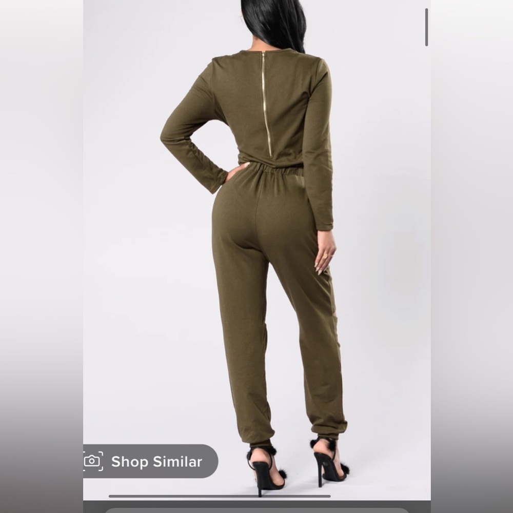 Fashion Nova jumpsuit ๐ - Picture 6 of 12